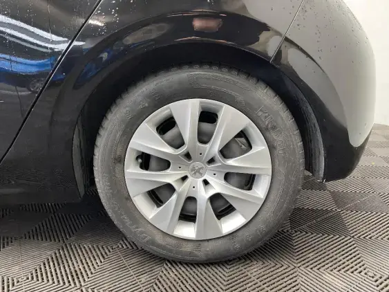 PEUGEOT 208 - voiture d'occasion - Photo 20