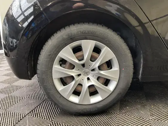 PEUGEOT 208 - voiture d'occasion - Photo 21