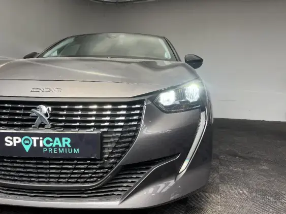 PEUGEOT 208 BUSINESS R II - voiture d'occasion - Photo 19