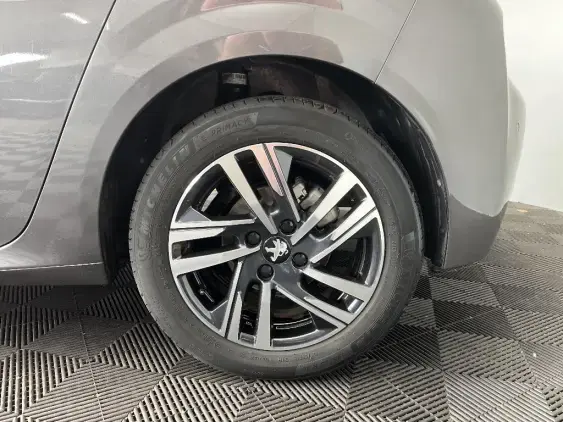 PEUGEOT 208 BUSINESS R II - voiture d'occasion - Photo 21