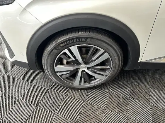 PEUGEOT 3008 II - voiture d'occasion - Photo 19