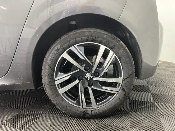 PEUGEOT 208 BUSINESS R II - voiture d'occasion - Photo 21