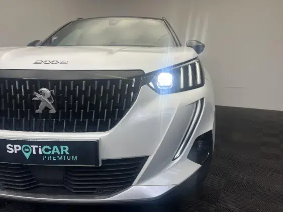 PEUGEOT 2008 II - voiture d'occasion - Photo 20