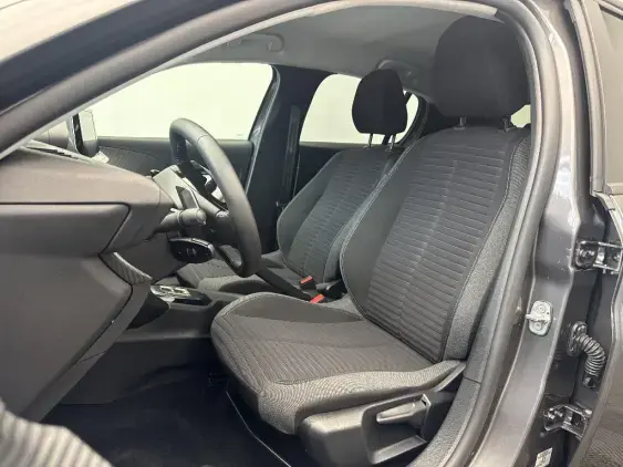 PEUGEOT 208 BUSINESS R II - voiture d'occasion - Photo 17