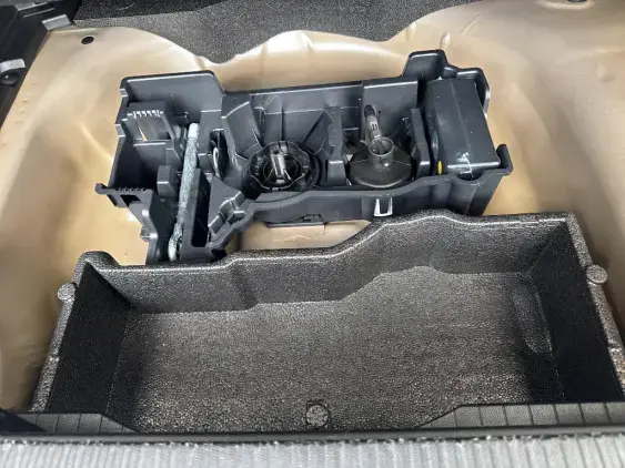 PEUGEOT 2008 II - voiture d'occasion - Photo 15