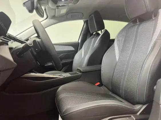 PEUGEOT 308 III - voiture d'occasion - Photo 15