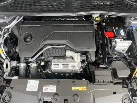 PEUGEOT 308 III - voiture d'occasion - Photo 18