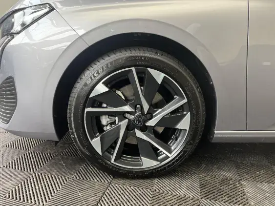 PEUGEOT 308 III - voiture d'occasion - Photo 20