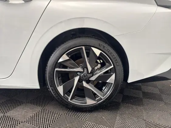 PEUGEOT 308 SW III - voiture d'occasion - Photo 23