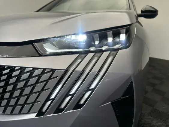 PEUGEOT 3008 III - voiture d'occasion - Photo 22