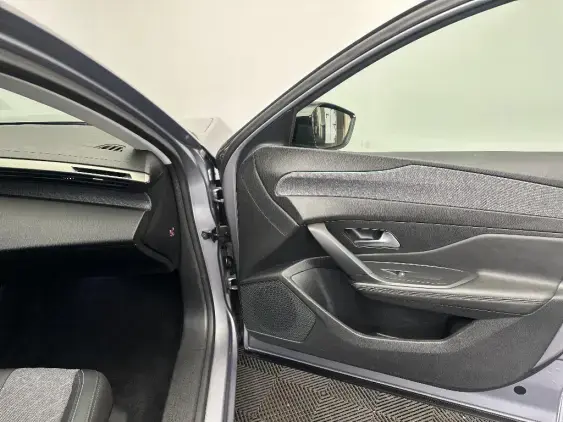 PEUGEOT 408 - voiture d'occasion - Photo 19