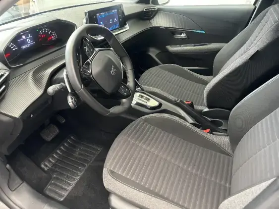 PEUGEOT 208 BUSINESS R II - voiture d'occasion - Photo 18