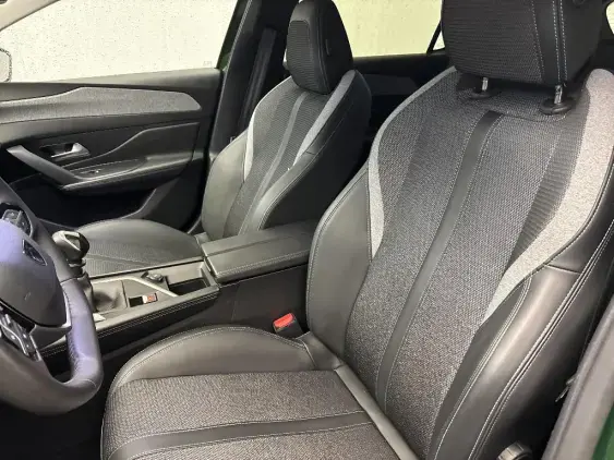 PEUGEOT 308 III - voiture d'occasion - Photo 17