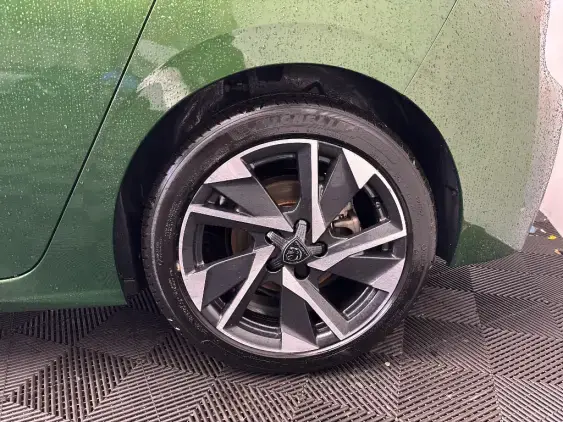 PEUGEOT 308 III - voiture d'occasion - Photo 23