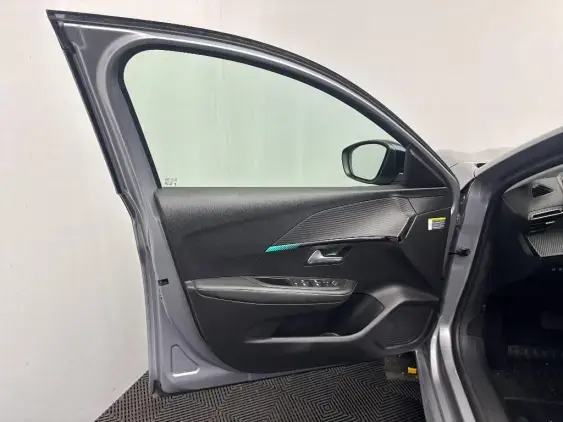 PEUGEOT 208 ELECTRIQUE II - voiture d'occasion - Photo 17