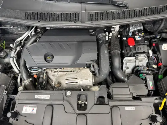 PEUGEOT 3008 II - voiture d'occasion - Photo 20