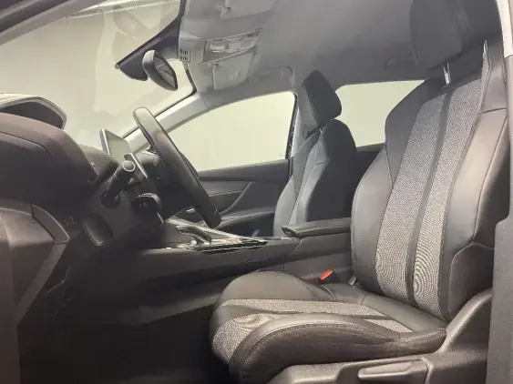 PEUGEOT 3008 II - voiture d'occasion - Photo 17