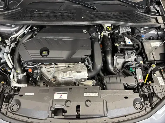 PEUGEOT 308 III - voiture d'occasion - Photo 20