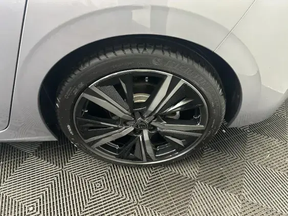 PEUGEOT 308 III - voiture d'occasion - Photo 21