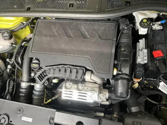 PEUGEOT 208 II - voiture d'occasion - Photo 18