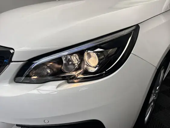 PEUGEOT 308 II - voiture d'occasion - Photo 19