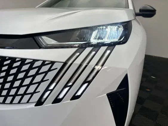 PEUGEOT 3008 III - voiture d'occasion - Photo 21