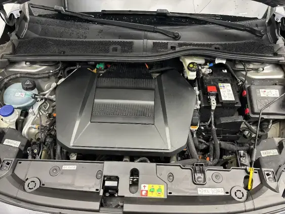 PEUGEOT 208 ELECTRIQUE II - voiture d'occasion - Photo 20