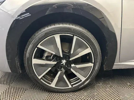 PEUGEOT 208 ELECTRIQUE II - voiture d'occasion - Photo 22