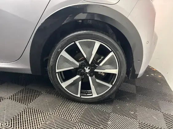 PEUGEOT 208 ELECTRIQUE II - voiture d'occasion - Photo 23