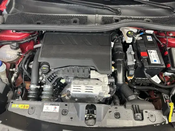 PEUGEOT 2008 II - voiture d'occasion - Photo 18