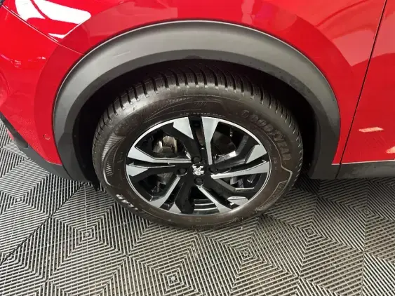 PEUGEOT 2008 II - voiture d'occasion - Photo 20