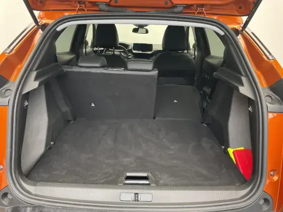 PEUGEOT 2008 II - voiture d'occasion - Photo 15