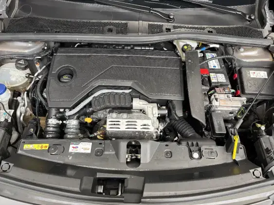 PEUGEOT 2008 II - voiture d'occasion - Photo 20