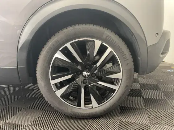 PEUGEOT 2008 II - voiture d'occasion - Photo 23