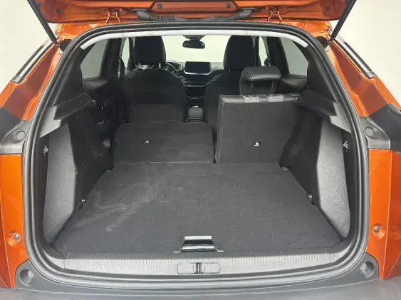 PEUGEOT 2008 ELECTRIQUE II - voiture d'occasion - Photo 16