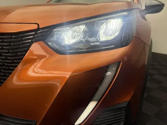 PEUGEOT 2008 ELECTRIQUE II - voiture d'occasion - Photo 21