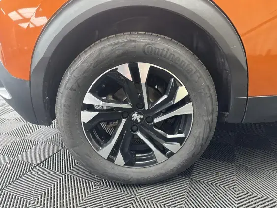 PEUGEOT 2008 ELECTRIQUE II - voiture d'occasion - Photo 24