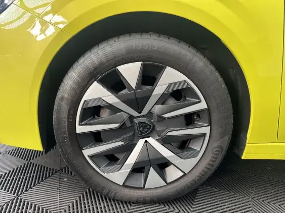 PEUGEOT 208 II - voiture d'occasion - Photo 21