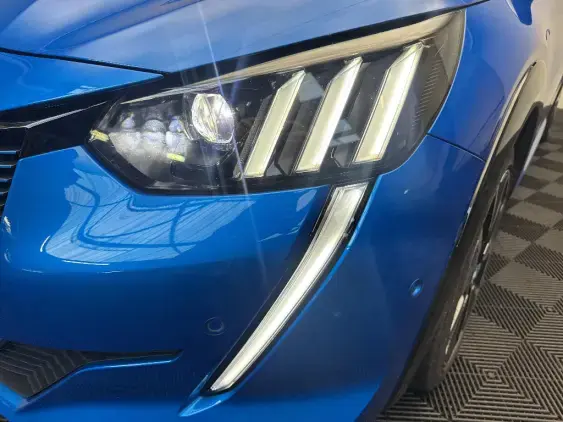 PEUGEOT 208 ELECTRIQUE II - voiture d'occasion - Photo 20