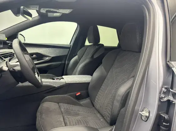 PEUGEOT 3008 III - voiture d'occasion - Photo 17