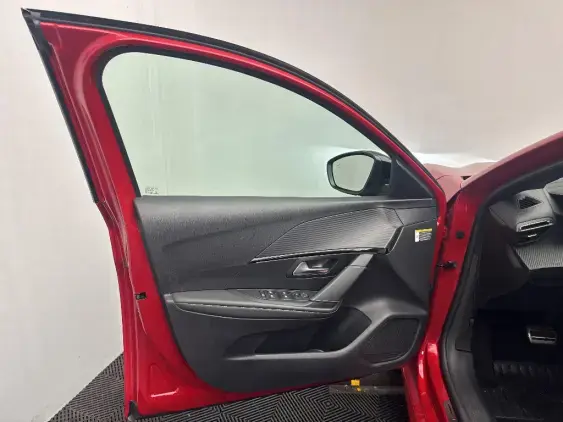 PEUGEOT 208 ELECTRIQUE II - voiture d'occasion - Photo 18