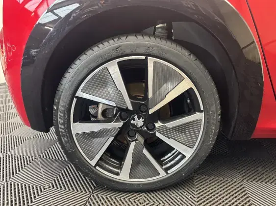 PEUGEOT 208 ELECTRIQUE II - voiture d'occasion - Photo 24