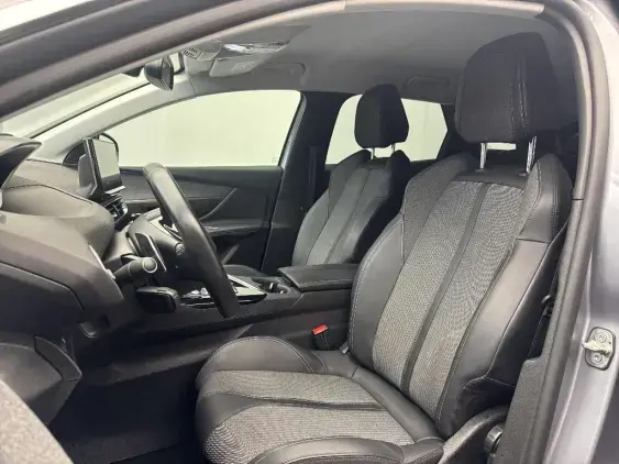 PEUGEOT 3008 II - voiture d'occasion - Photo 18