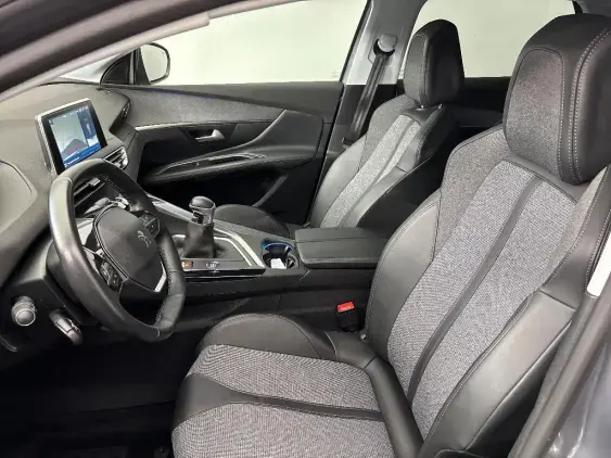 PEUGEOT 3008 II - voiture d'occasion - Photo 18