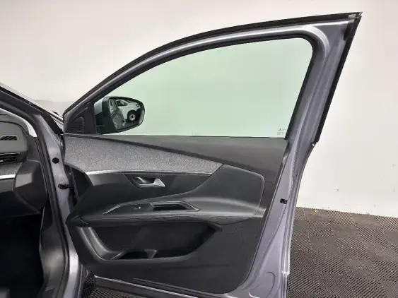 PEUGEOT 3008 II - voiture d'occasion - Photo 19