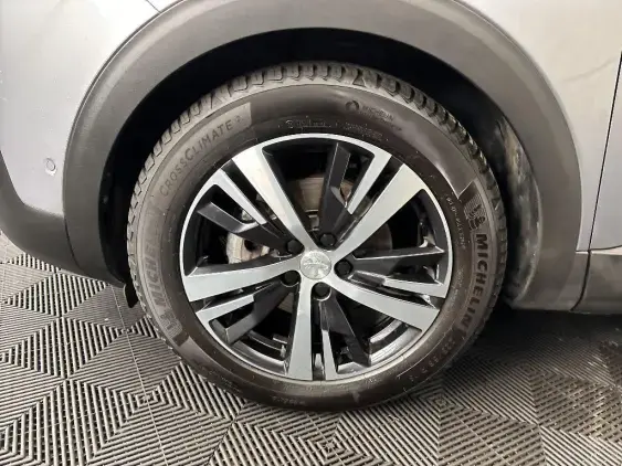 PEUGEOT 3008 II - voiture d'occasion - Photo 22