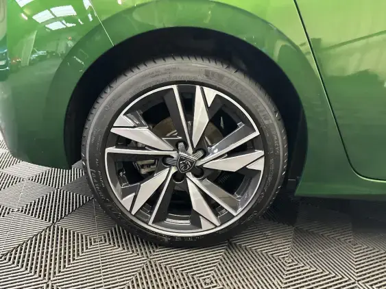 PEUGEOT 308 III - voiture d'occasion - Photo 24