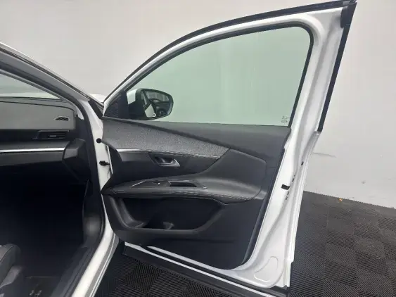 PEUGEOT 3008 II - voiture d'occasion - Photo 19