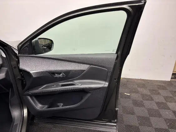 PEUGEOT 3008 II - voiture d'occasion - Photo 20