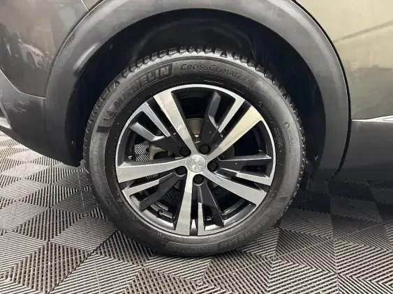 PEUGEOT 3008 II - voiture d'occasion - Photo 25